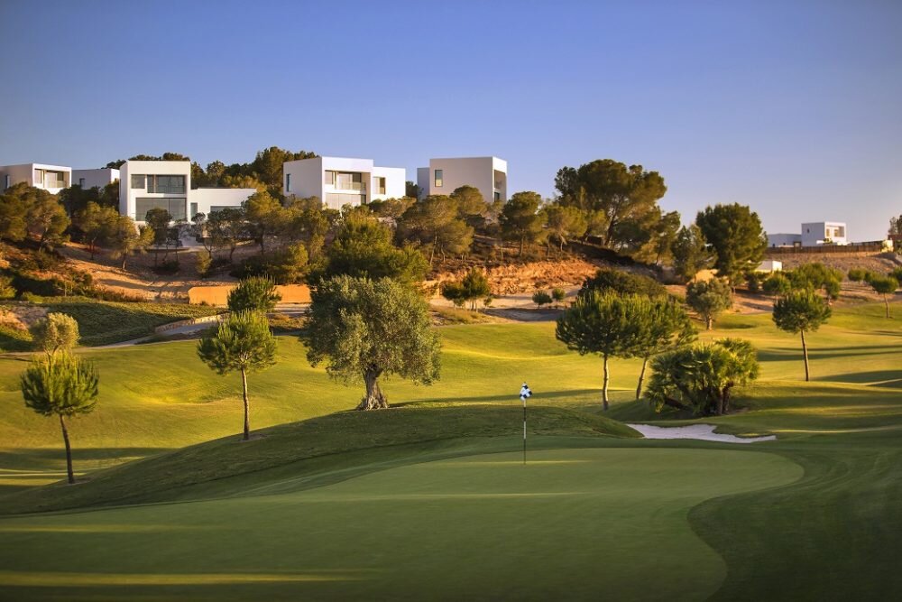 LAS COLINAS GOLF & COUNTRY CLUB SEEKING TOP CROWN IN SPAIN FOR THIRD ...